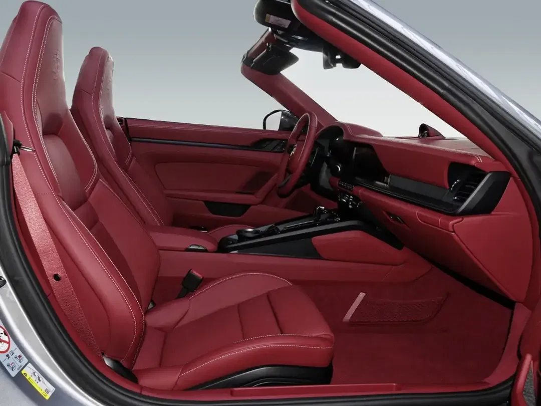 Porsche 911 - Thumbnail 10