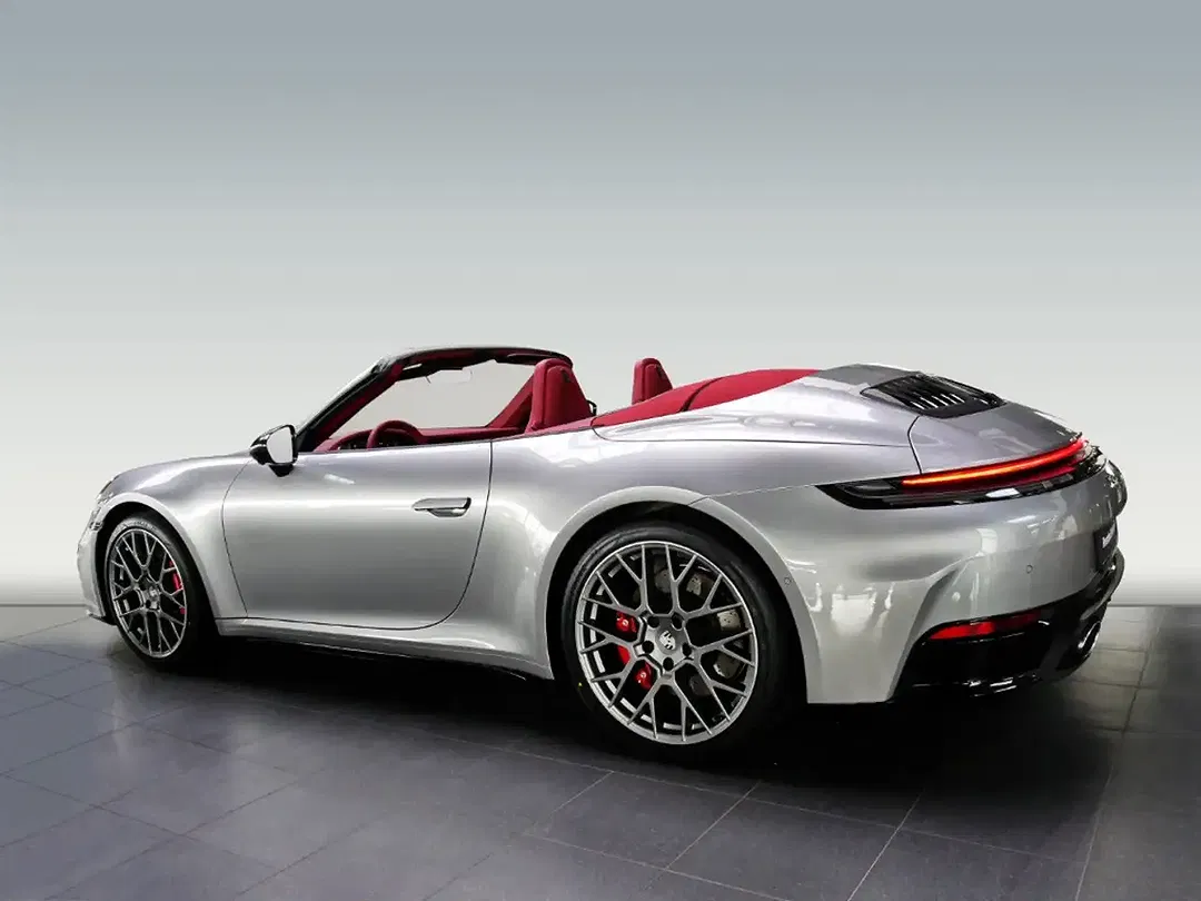 Porsche 911 - Thumbnail 2