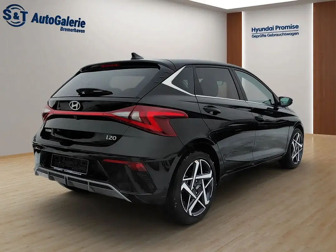 Hyundai i20 - Thumbnail 3
