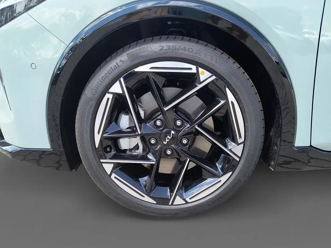 Kia K4 - Thumbnail 14