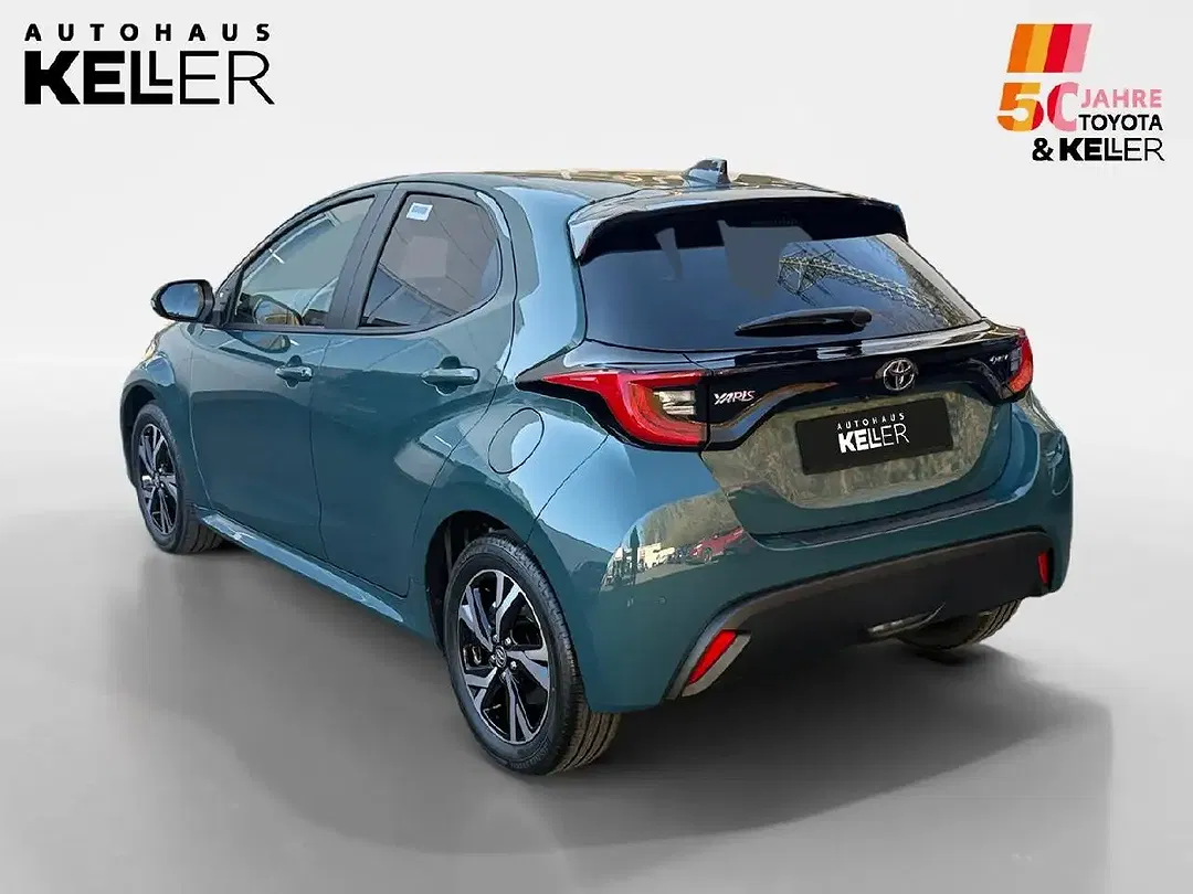 Toyota Yaris - Thumbnail 3