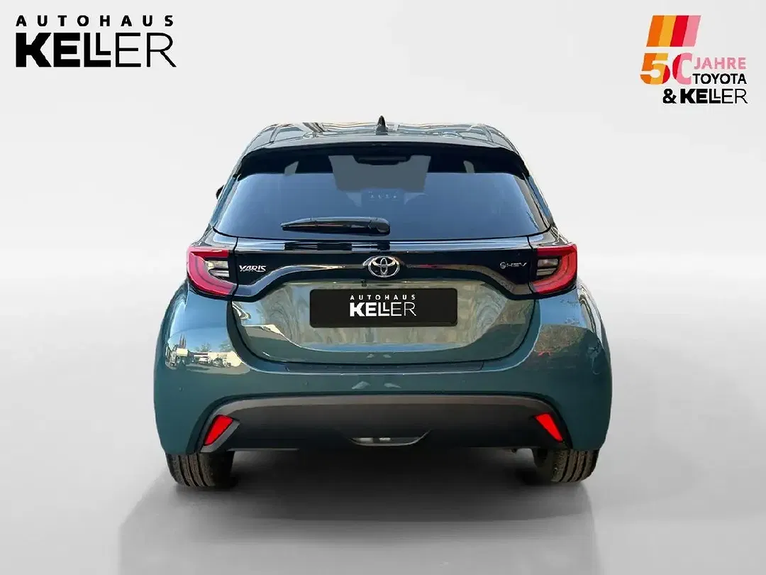 Toyota Yaris - Thumbnail 4
