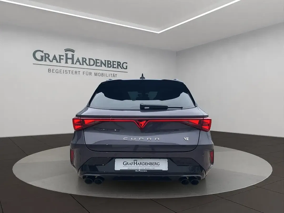 CUPRA Leon - Thumbnail 5