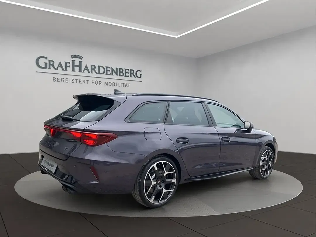CUPRA Leon - Thumbnail 6