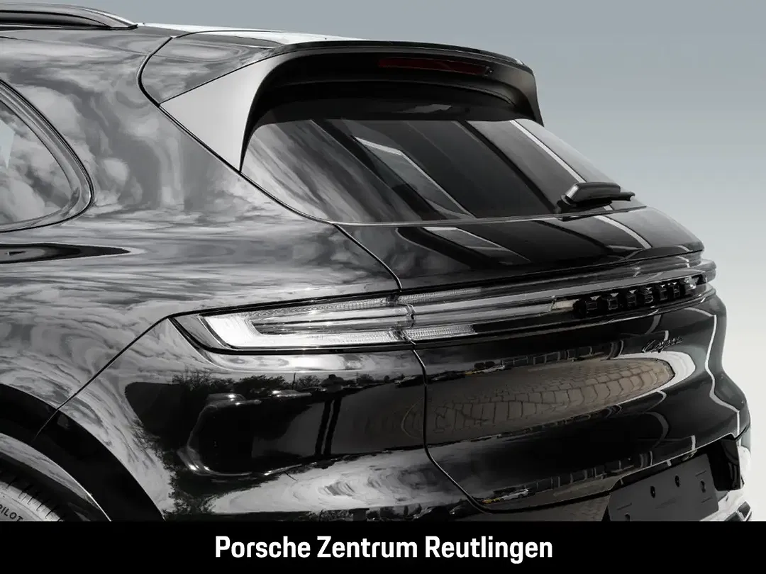 Porsche Cayenne - Thumbnail 12