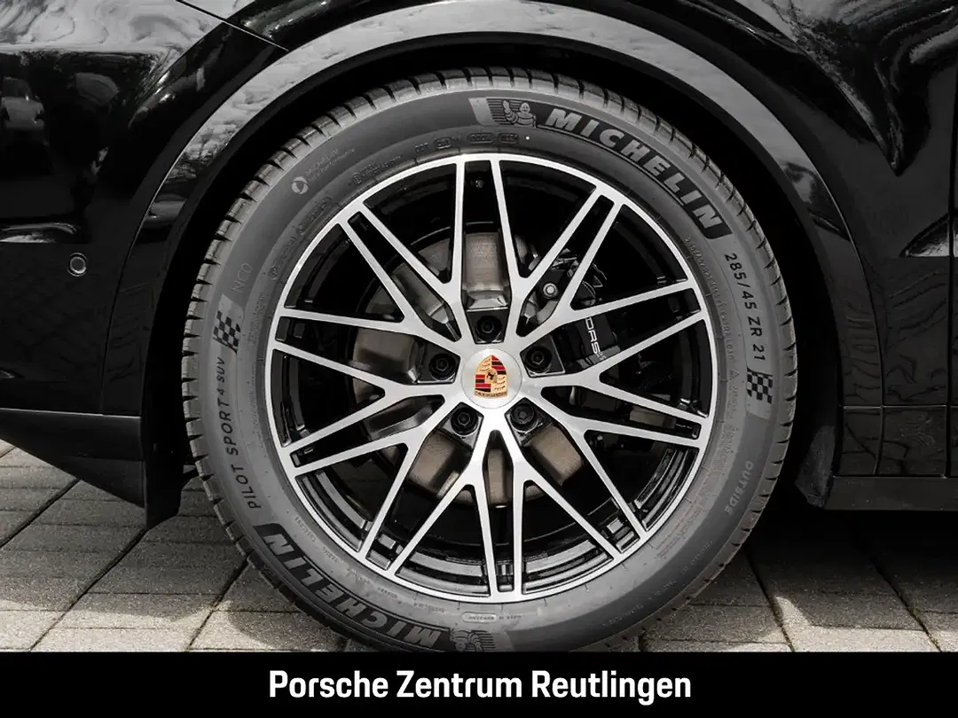 Porsche Cayenne - Thumbnail 15