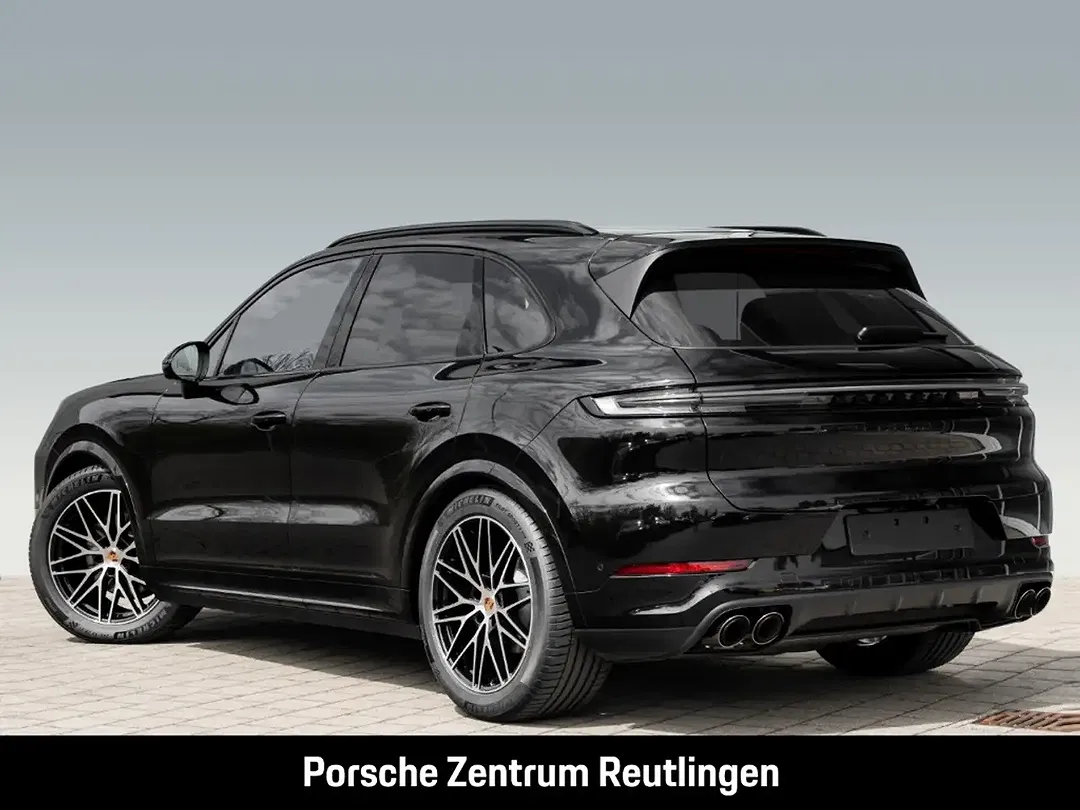 Porsche Cayenne - Thumbnail 3