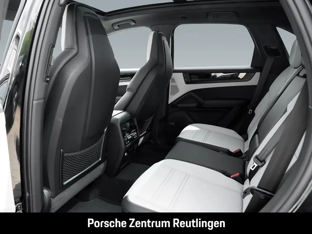 Porsche Cayenne - Thumbnail 7