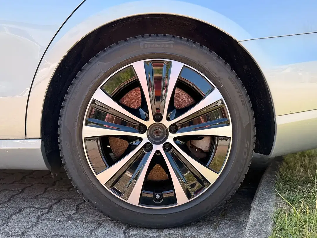 Mercedes-Benz E 300 - Thumbnail 7