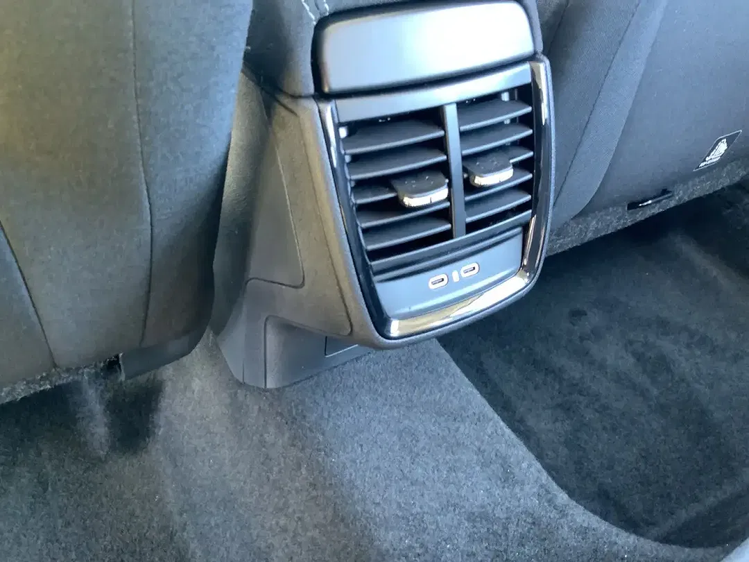 Skoda Kamiq - Thumbnail 14
