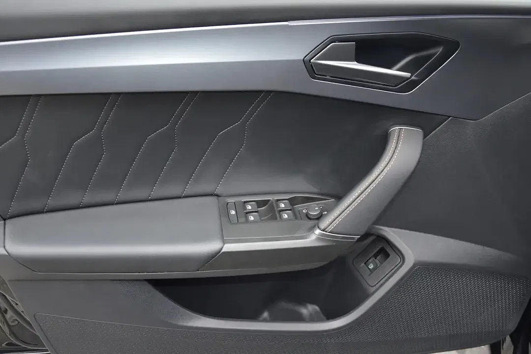 CUPRA Leon - Thumbnail 7