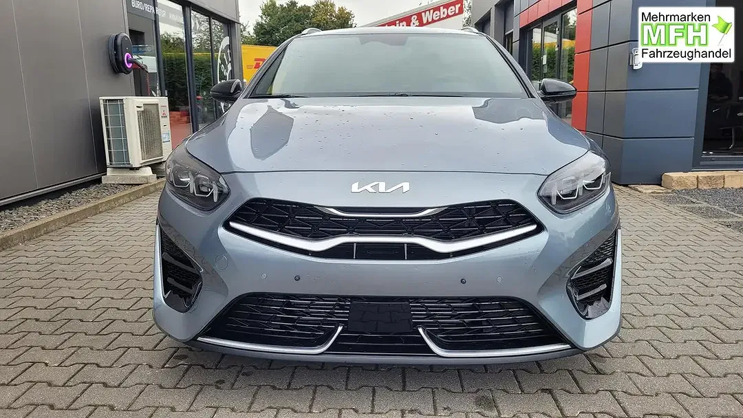 Kia Ceed SW / cee'd SW - Thumbnail 2