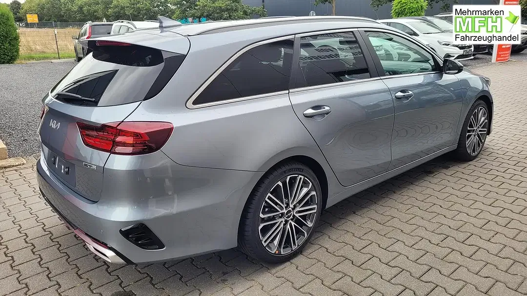 Kia Ceed SW / cee'd SW - Thumbnail 4
