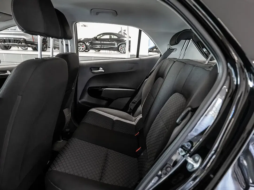 Kia Picanto - Thumbnail 10
