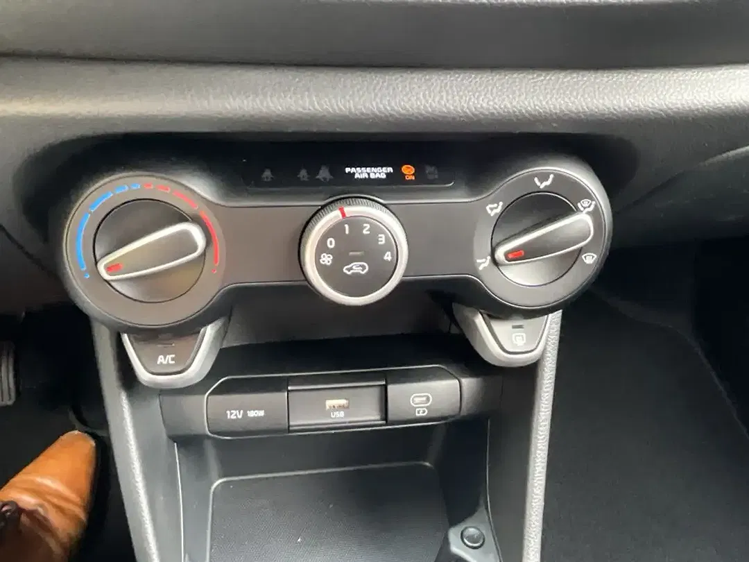 Kia Picanto - Thumbnail 11