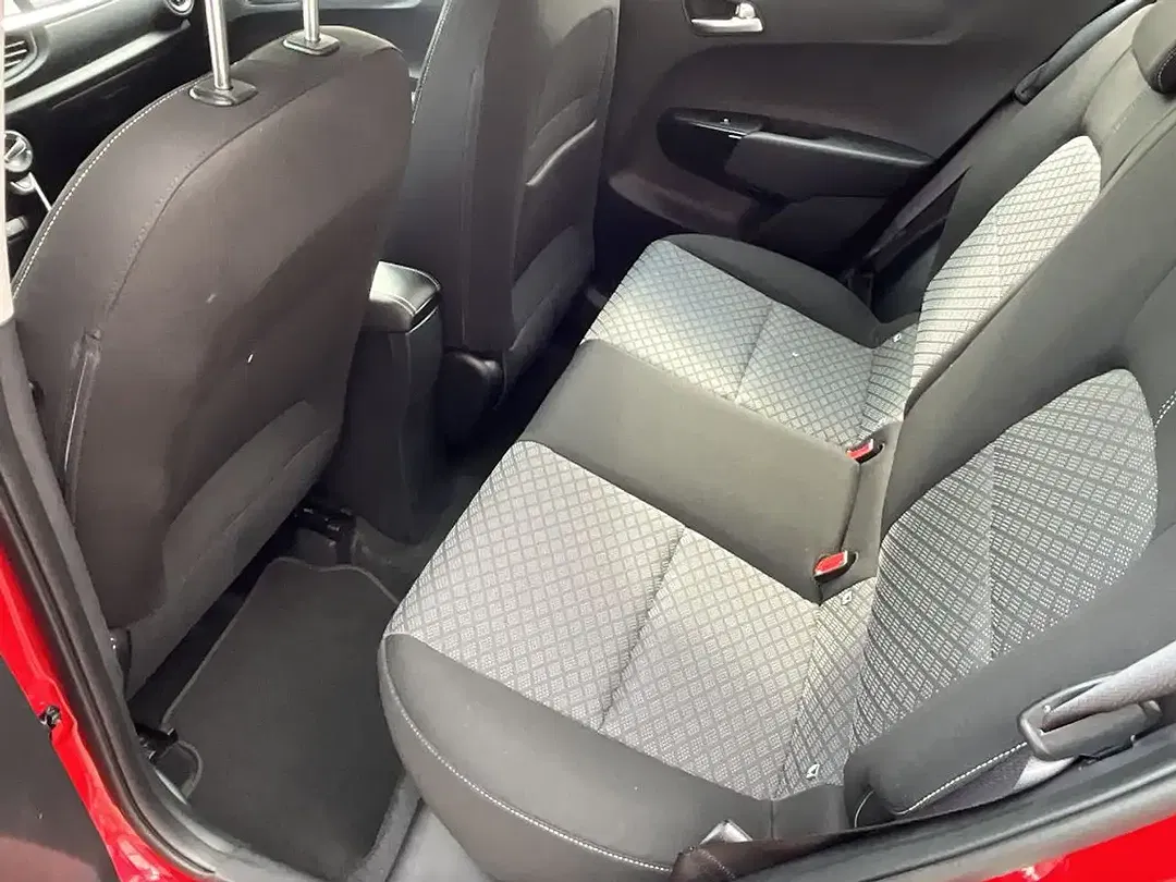 Kia Picanto - Thumbnail 8