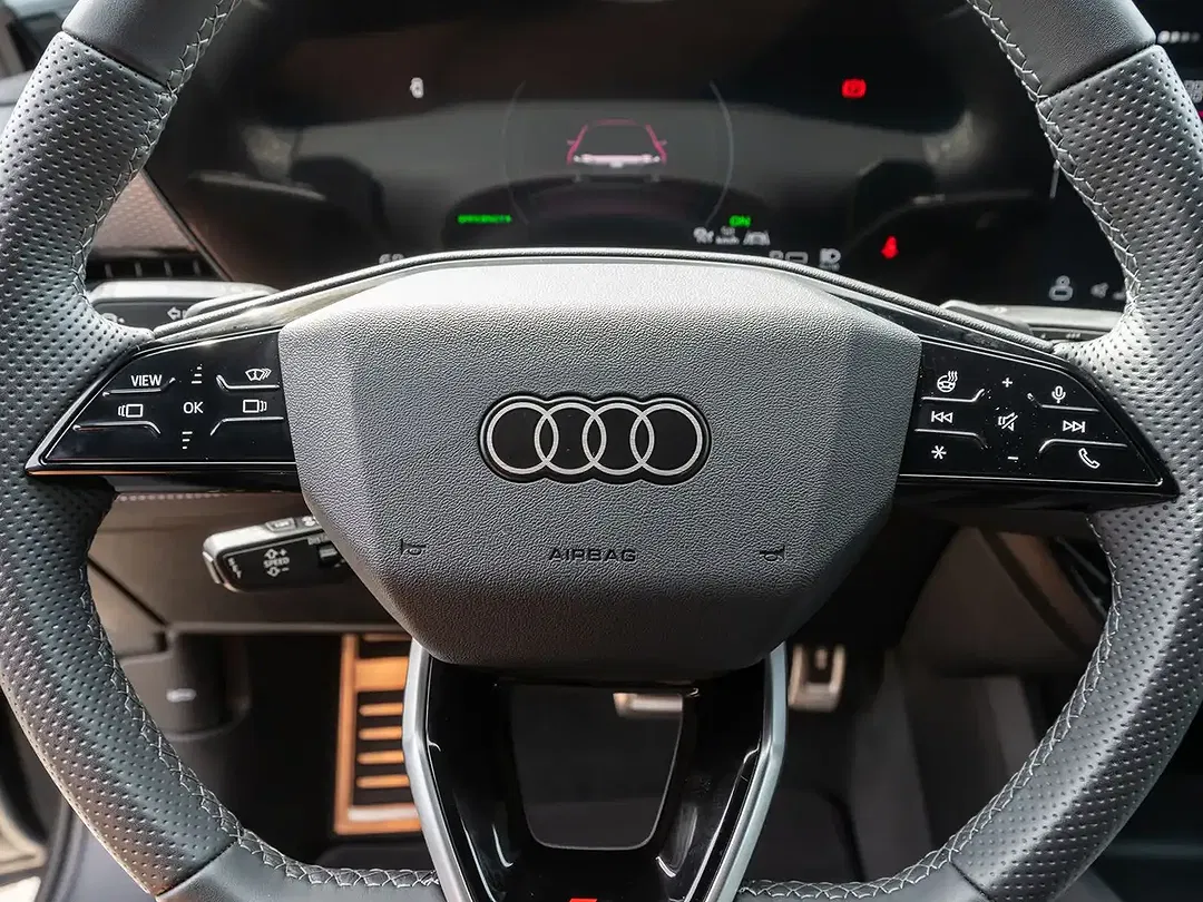 Audi A6 e-tron - Thumbnail 13