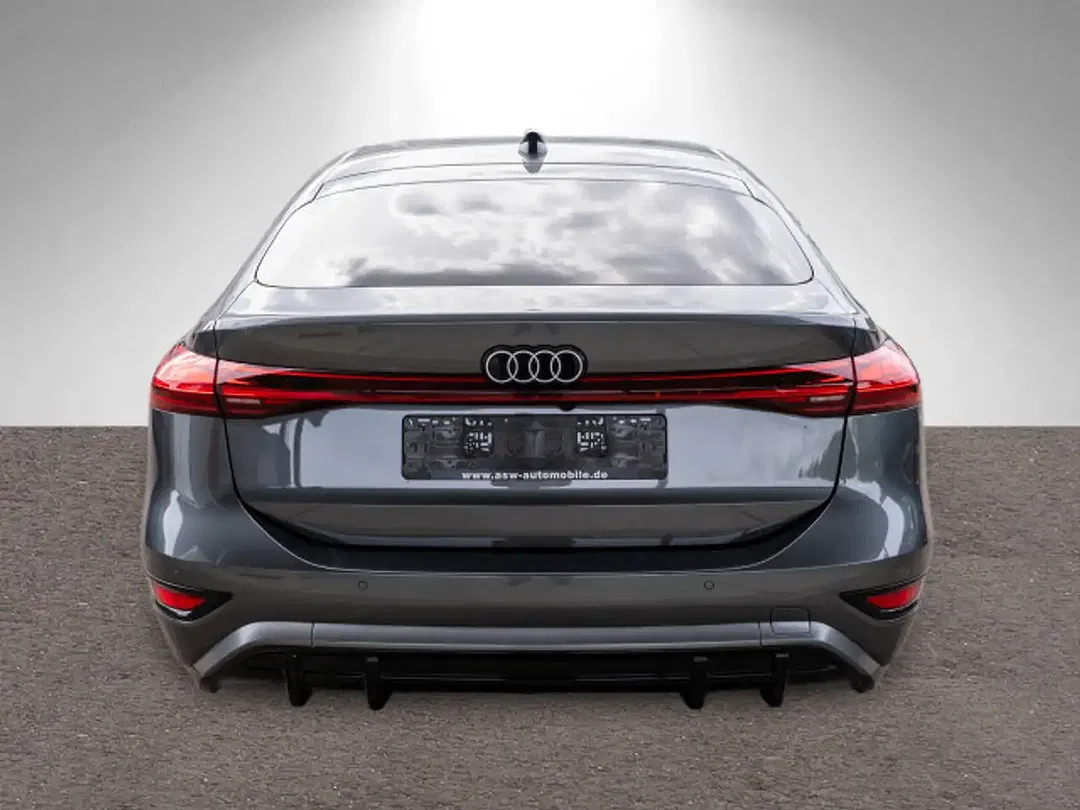 Audi A6 e-tron - Thumbnail 4
