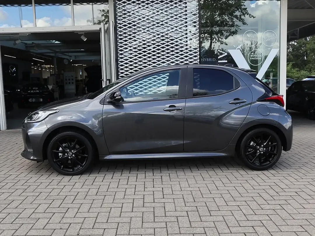 Mazda 2 - Thumbnail 2