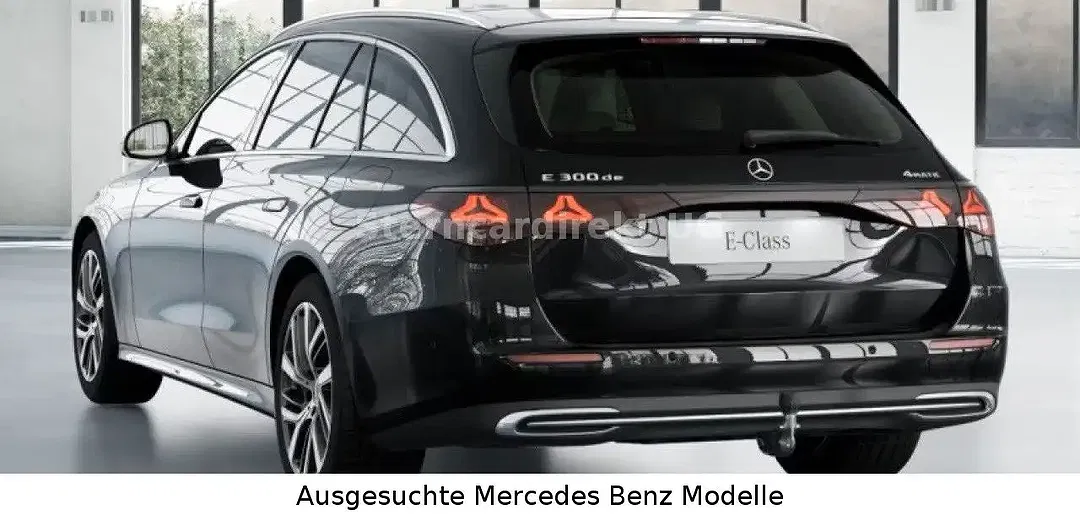 Mercedes-Benz E 300 - Thumbnail 16