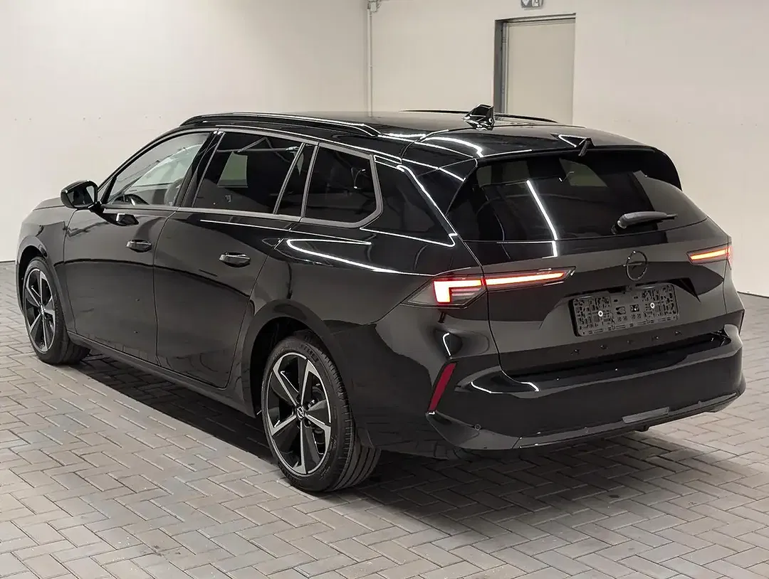 Opel Astra - Thumbnail 3