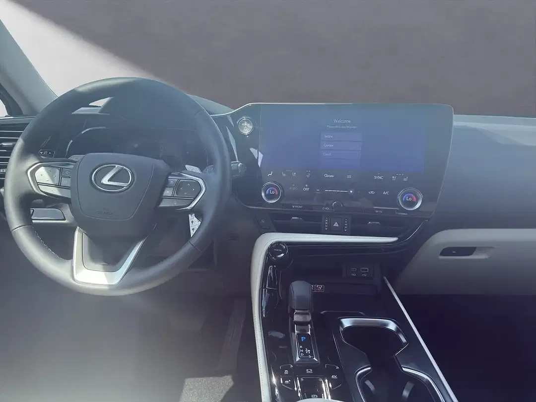 Lexus NX 350h - Thumbnail 13