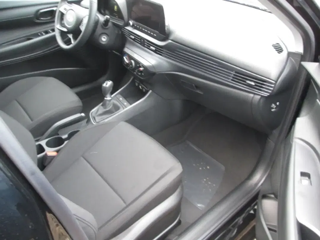 Hyundai i20 - Thumbnail 6