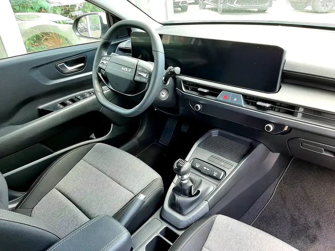 Kia Stonic - Thumbnail 9