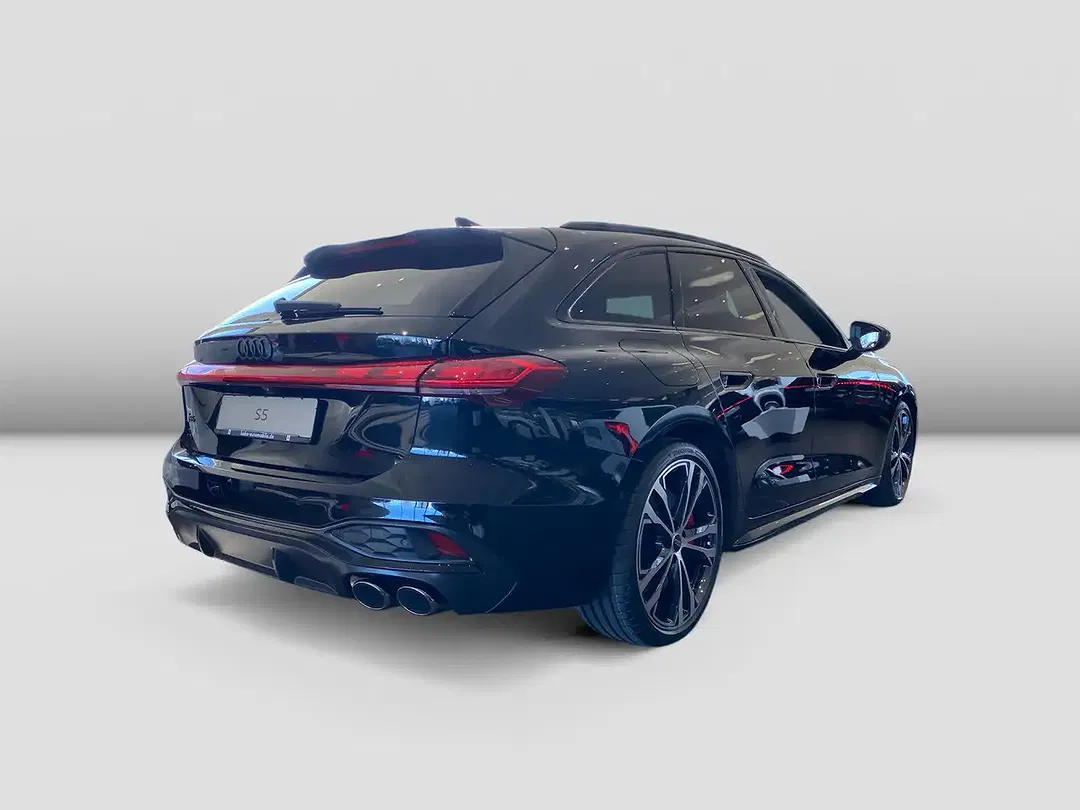 Audi S5 - Thumbnail 3