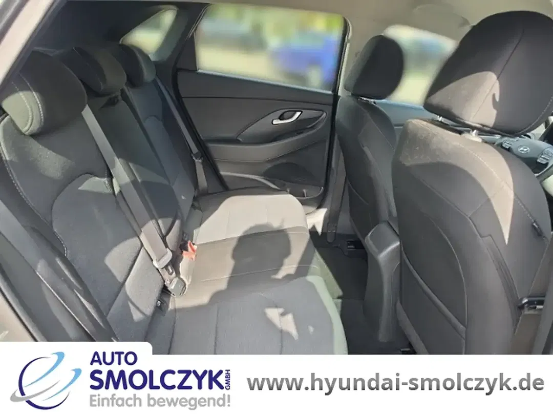 Hyundai i30 - Thumbnail 14