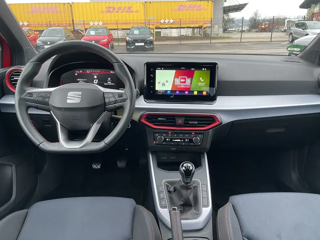 SEAT Arona - Thumbnail 13