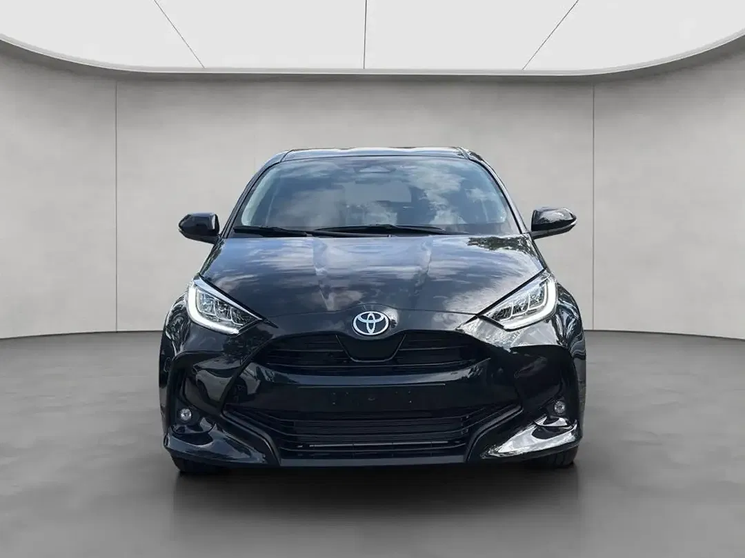 Toyota Yaris - Thumbnail 8