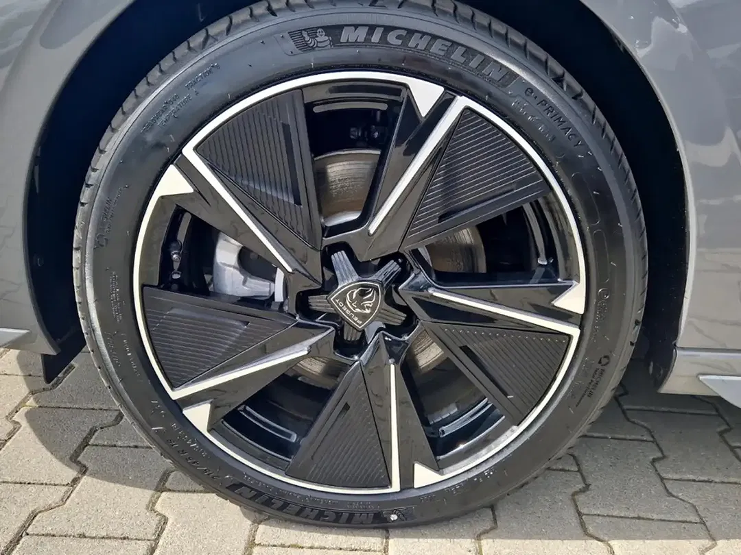 Peugeot 308 - Thumbnail 26