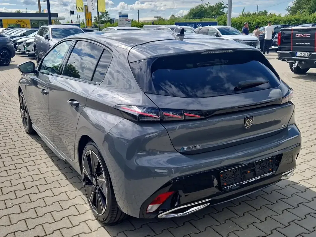 Peugeot 308 - Thumbnail 28