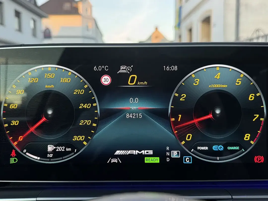 Mercedes-Benz GLS 63 AMG - Thumbnail 15