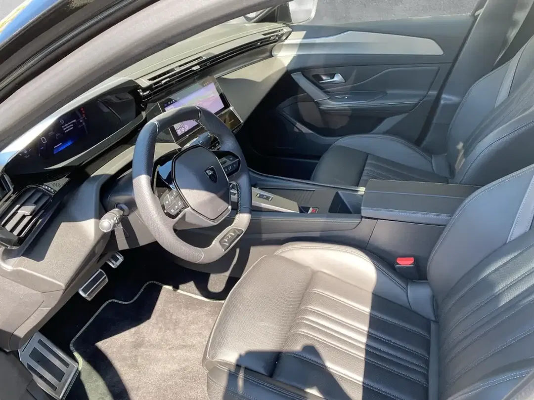 Peugeot 408 - Thumbnail 12
