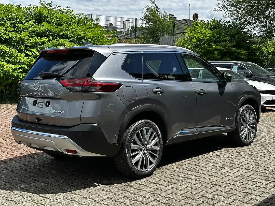 Nissan X-Trail - Thumbnail 5