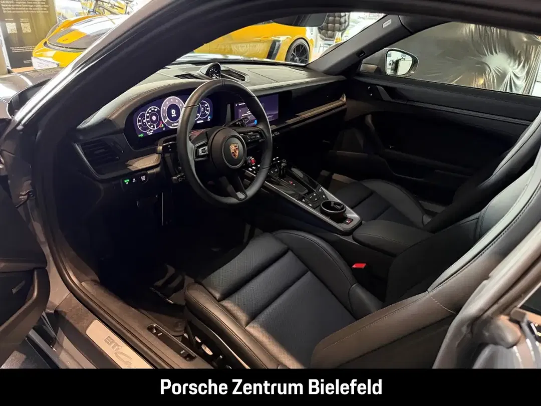 Porsche 992 - Thumbnail 15
