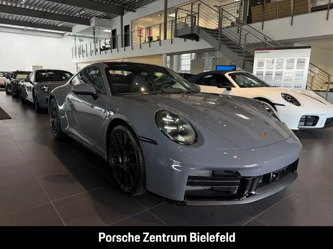 Porsche 992 - Thumbnail 8