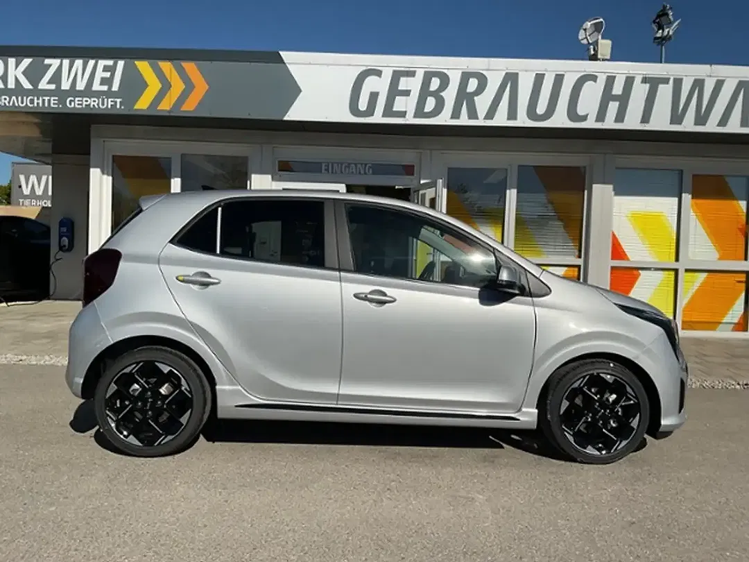 Kia Picanto - Thumbnail 8