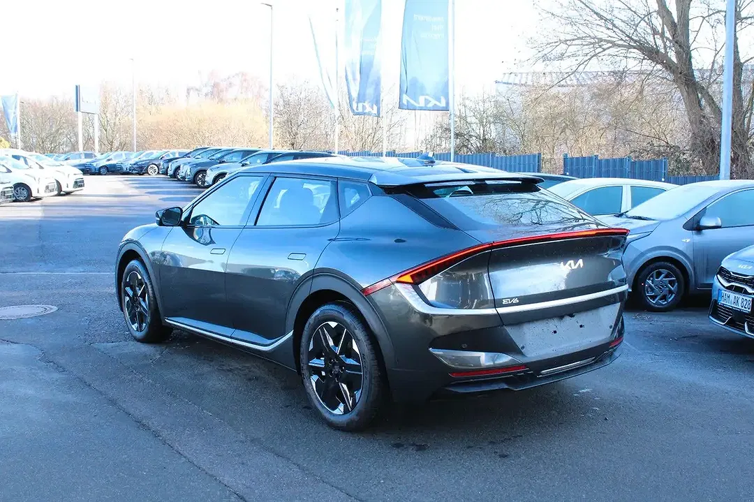 Kia EV6 - Thumbnail 5