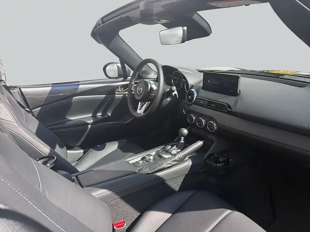 Mazda MX-5 - Thumbnail 16