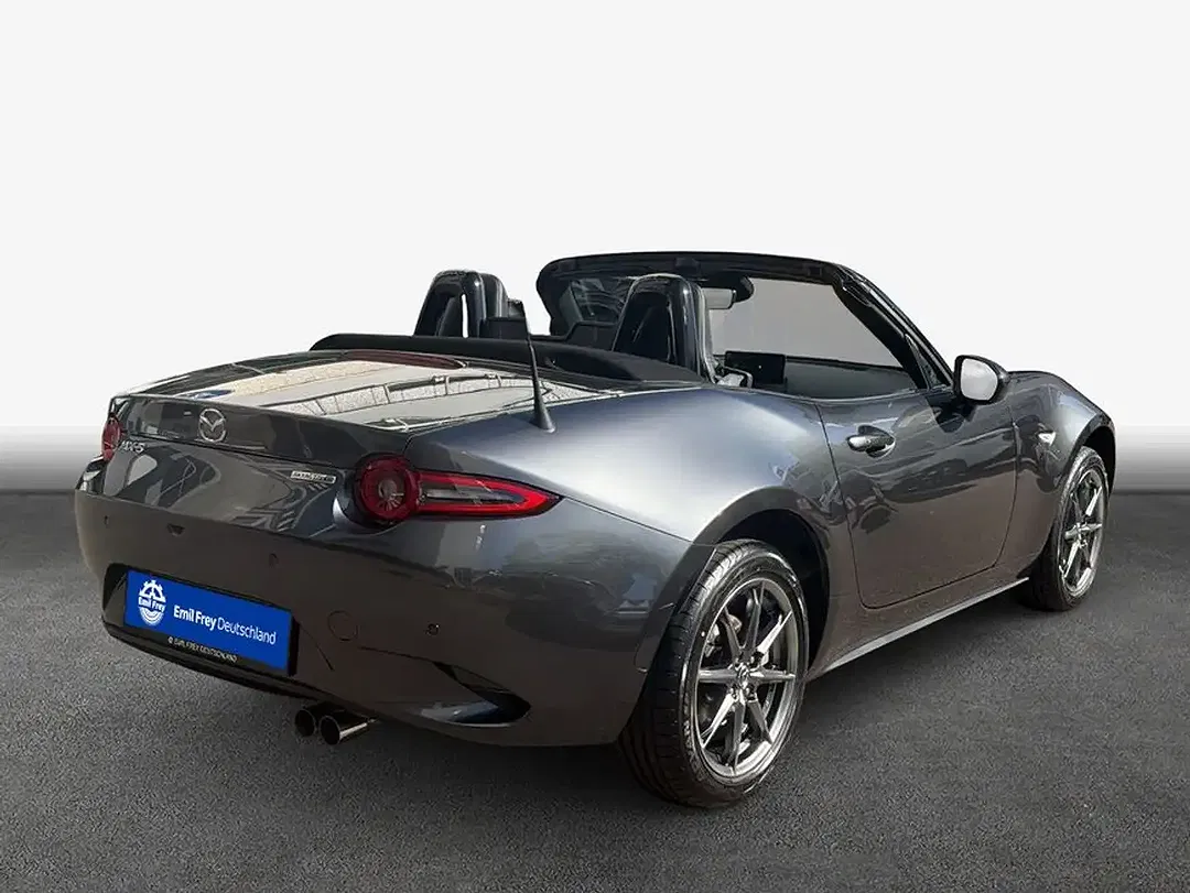 Mazda MX-5 - Thumbnail 2