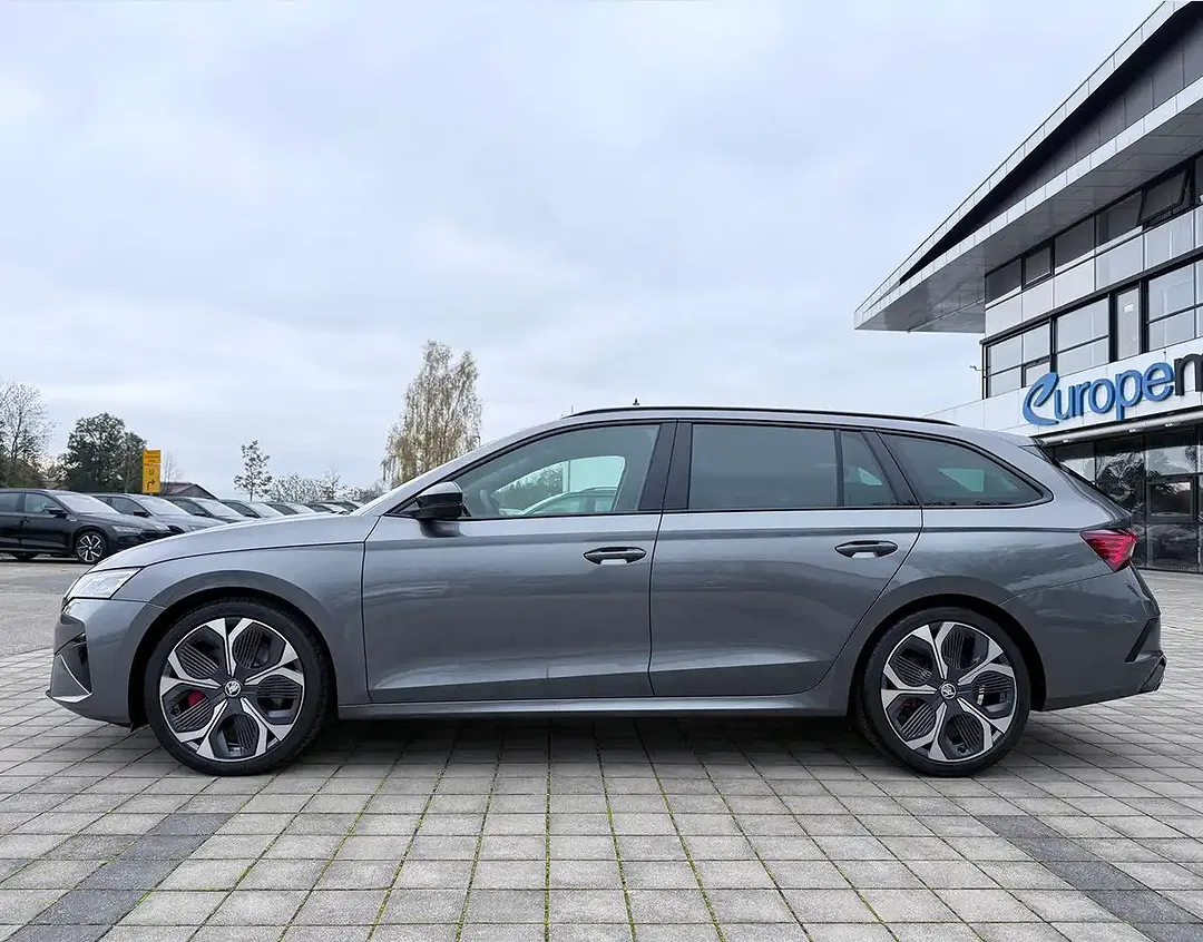 Skoda Octavia - Thumbnail 6