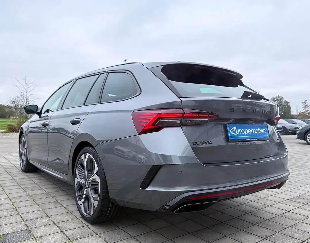 Skoda Octavia - Thumbnail 7