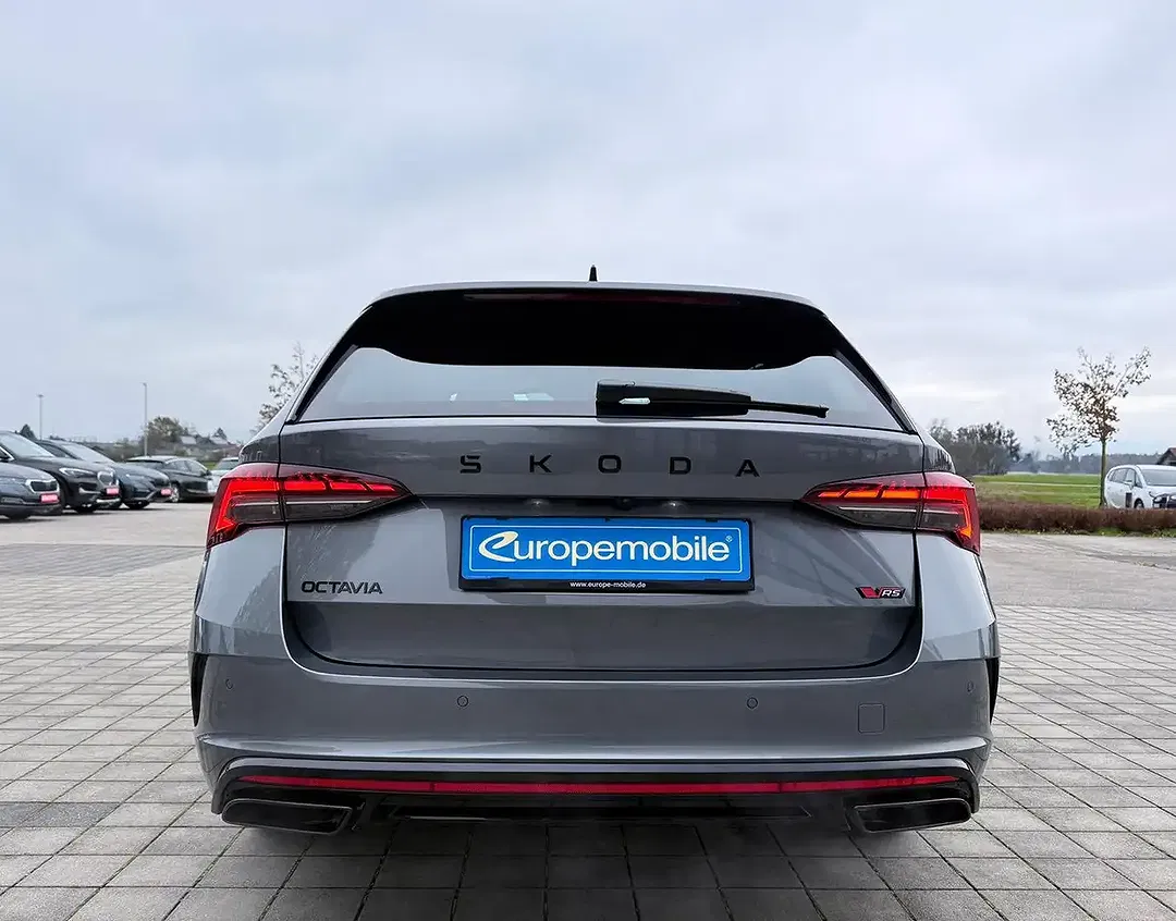 Skoda Octavia - Thumbnail 8
