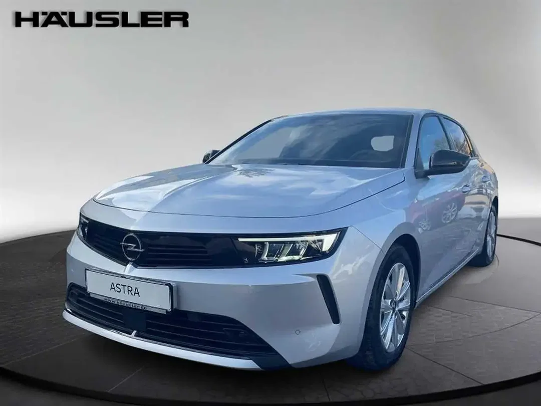 Opel Astra - Afbeelding 1