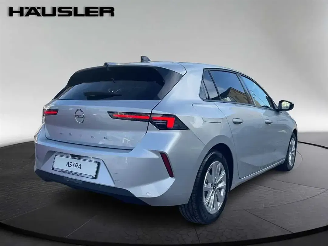 Opel Astra - Thumbnail 4
