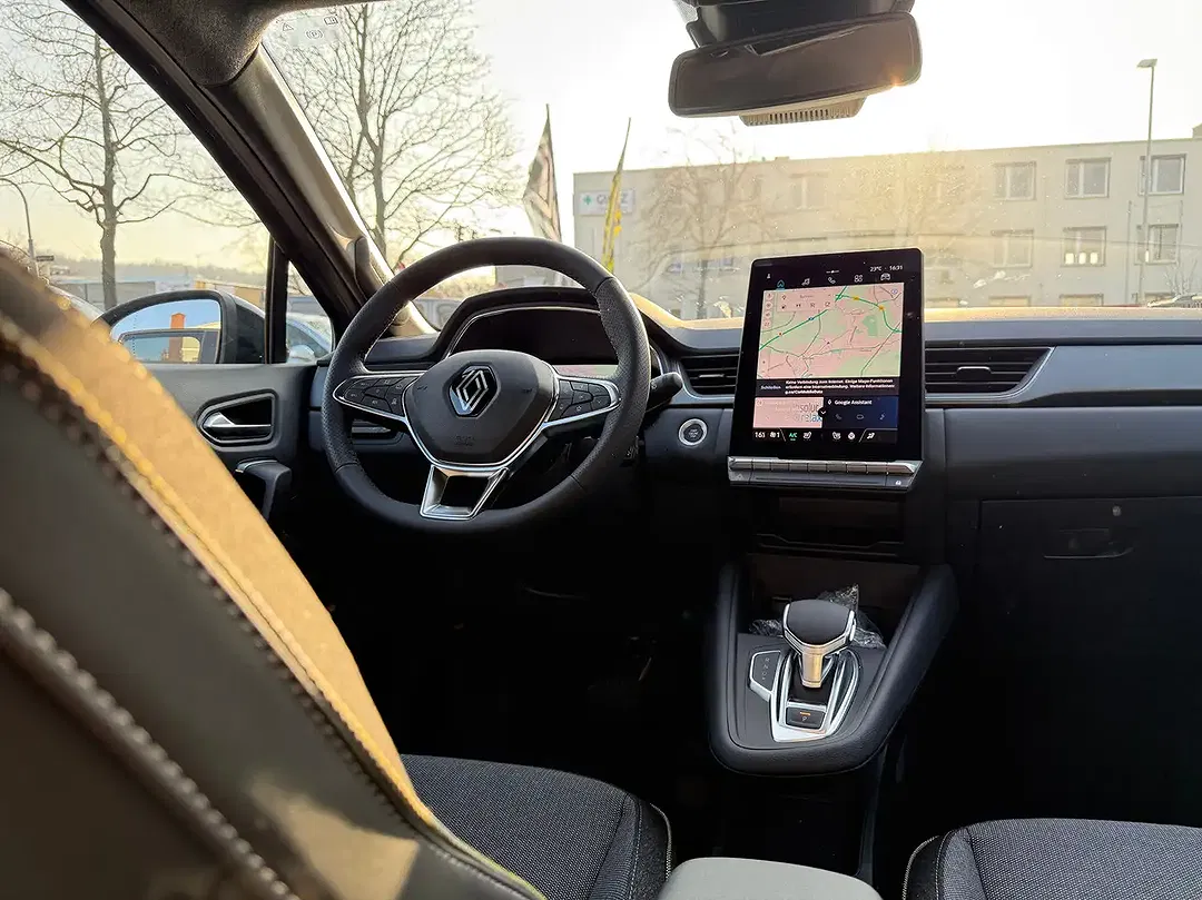 Renault Captur - Thumbnail 12