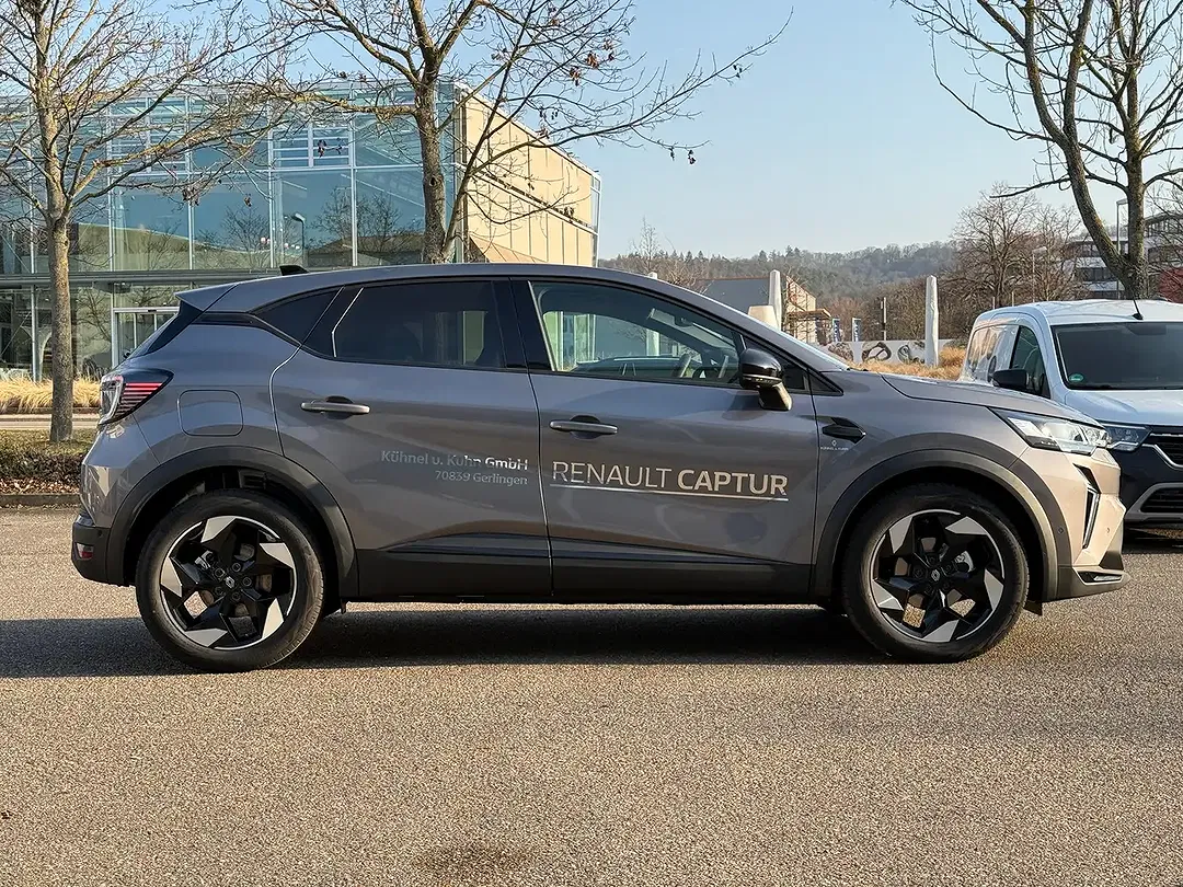 Renault Captur - Thumbnail 6